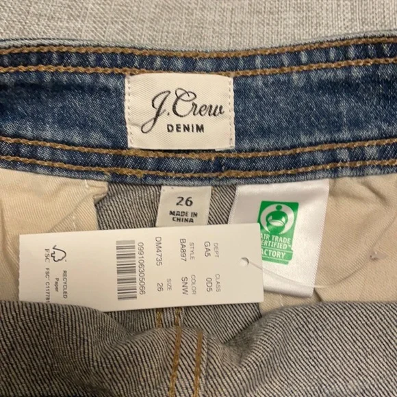 JCrew Jean Skirt with front patch pockets. Size 6. NWT. - Picture 7 of 10